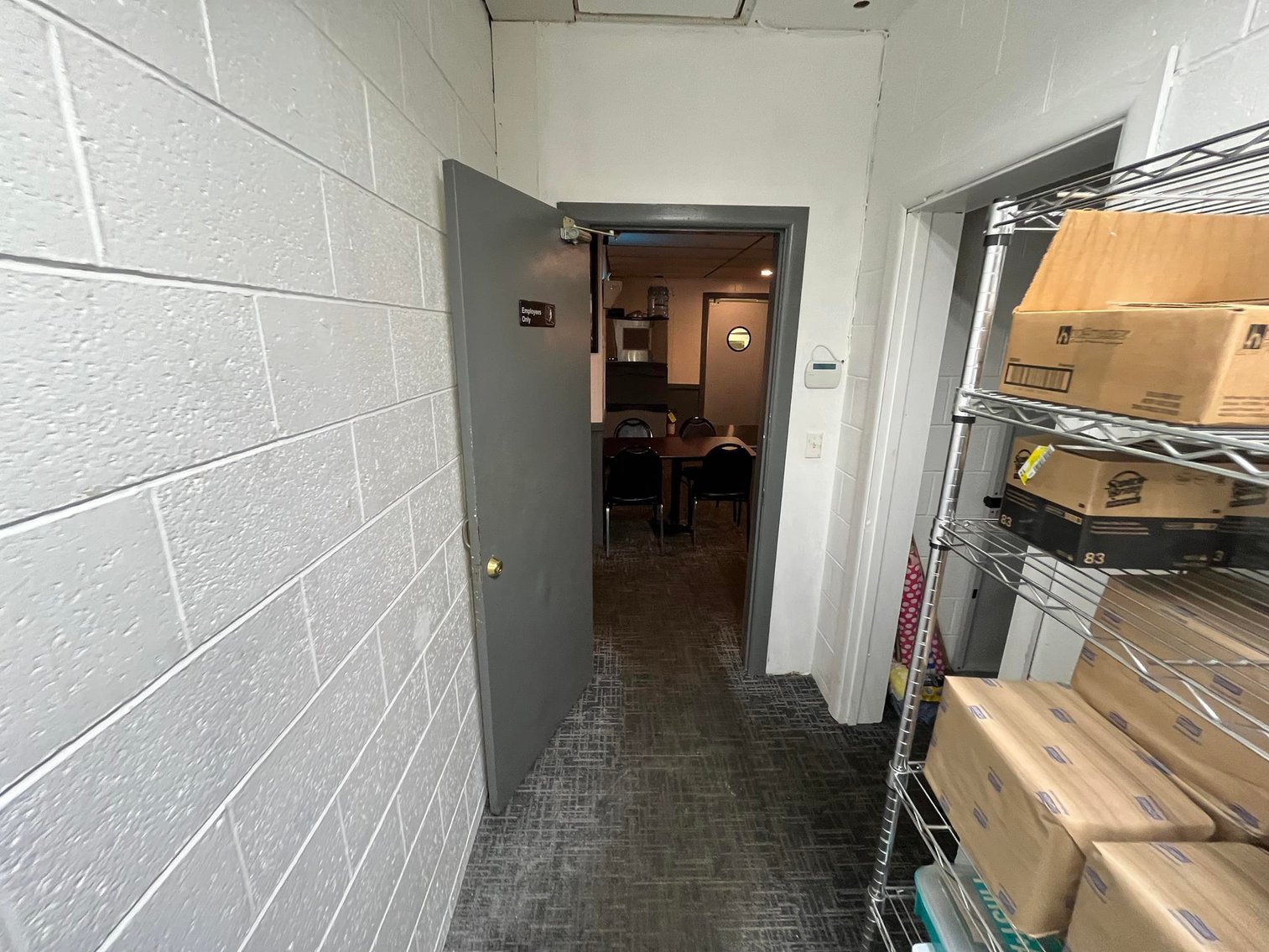 Image for SOLD $374, 000 - Turn-Key Restaurant in a High Traffic Area