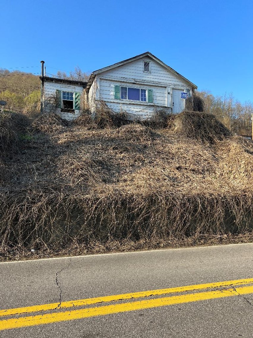 Image for SOLD - 5 Kanawha County Properties Selling to the Highest Bidders