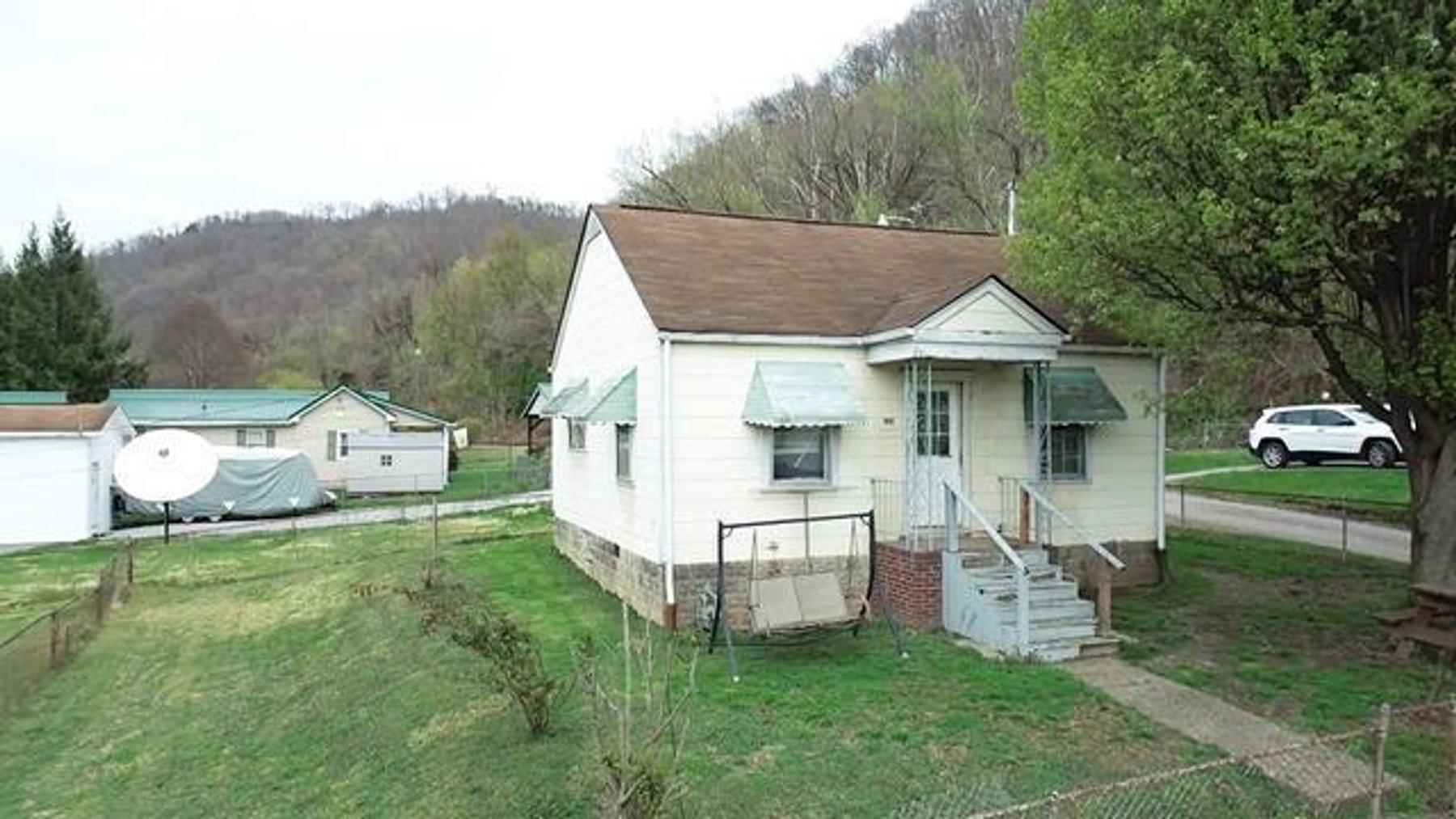 Image for SOLD - 3 Properties Five Minutes from The State Capitol