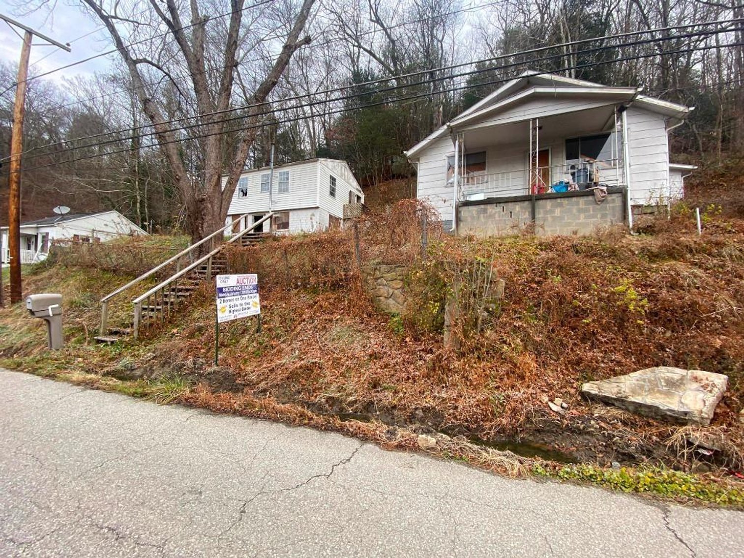Image for SOLD - Multiple Kanawha County Homes Selling to the Highest Bidders