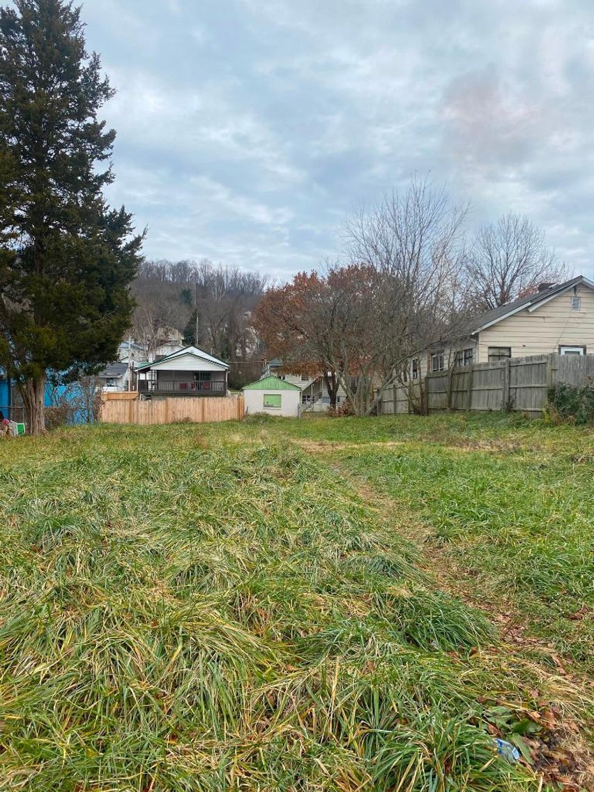 Image for SOLD - 3 Charleston Lots Selling to the Highest Bidders