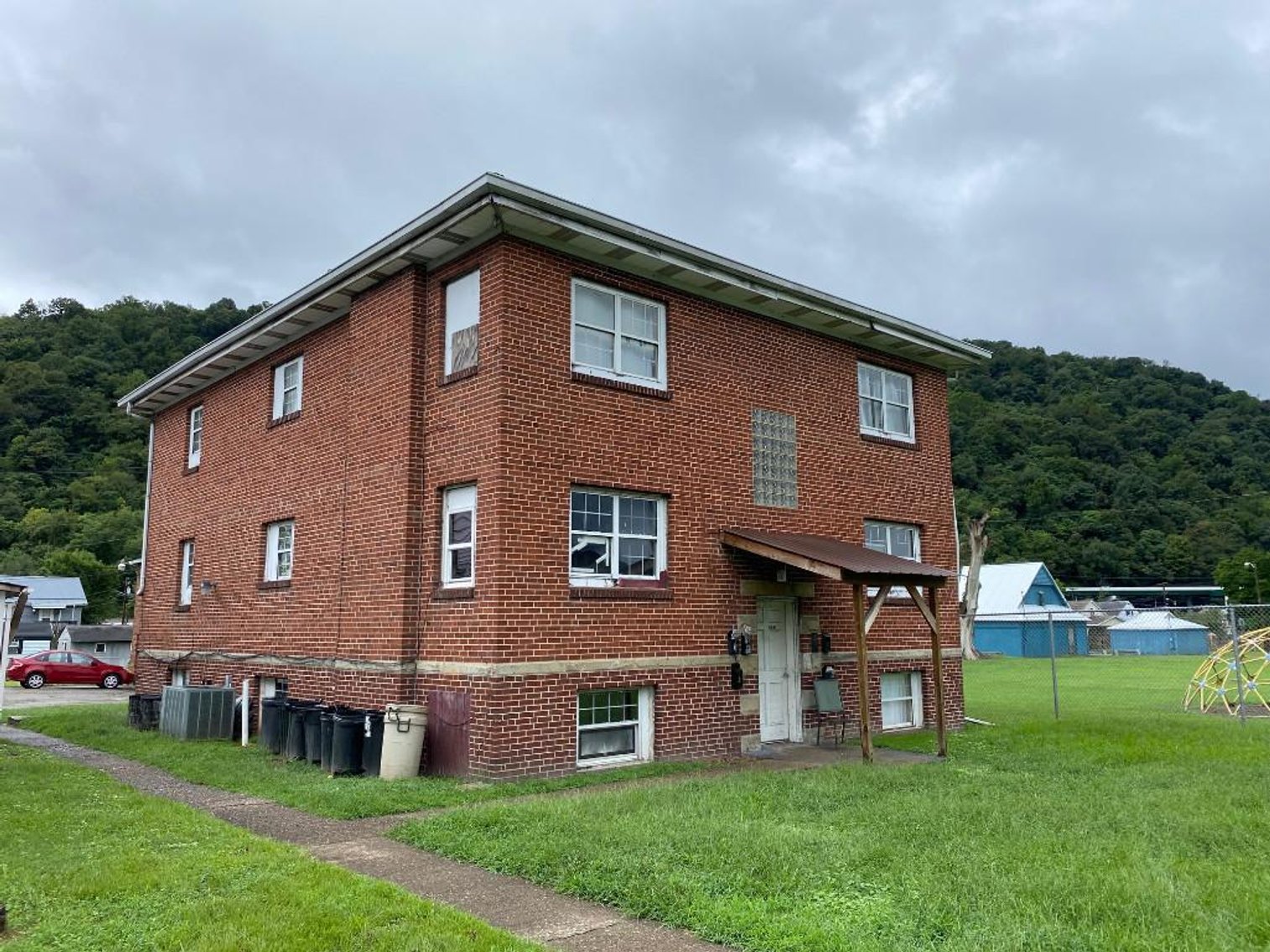 Image for 2 Apartment Buildings & 2 Commercial Buildings in Marmet