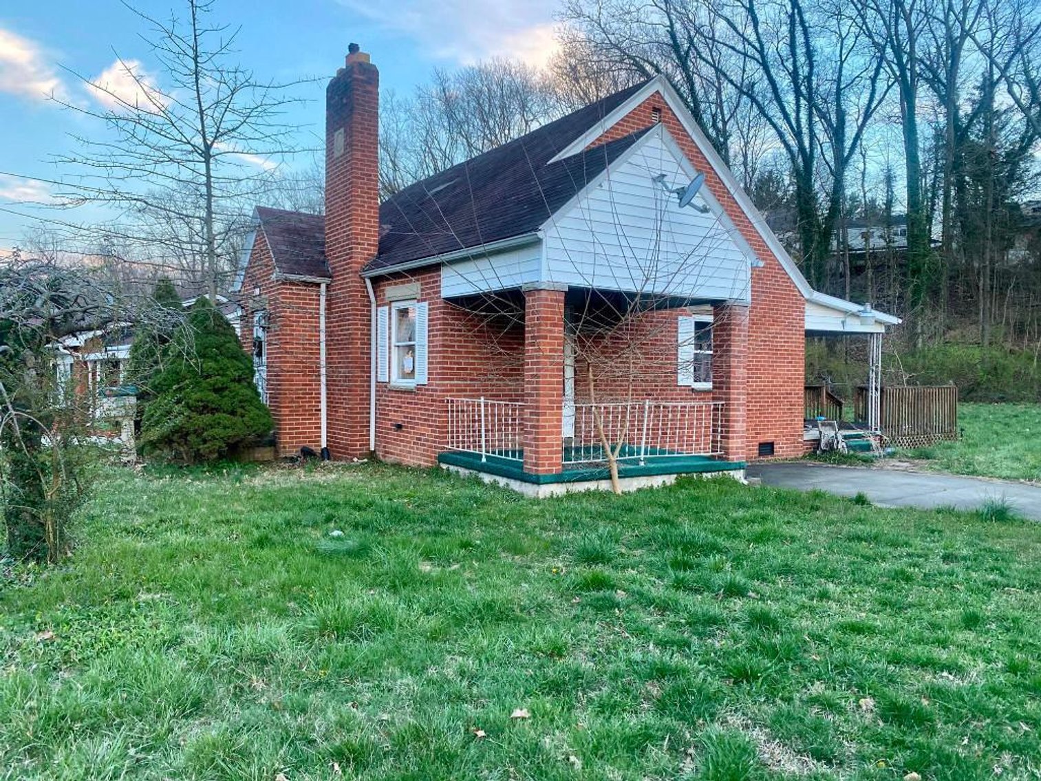 Image for SOLD - 2 Huntington Homes Selling to the Highest Bidders