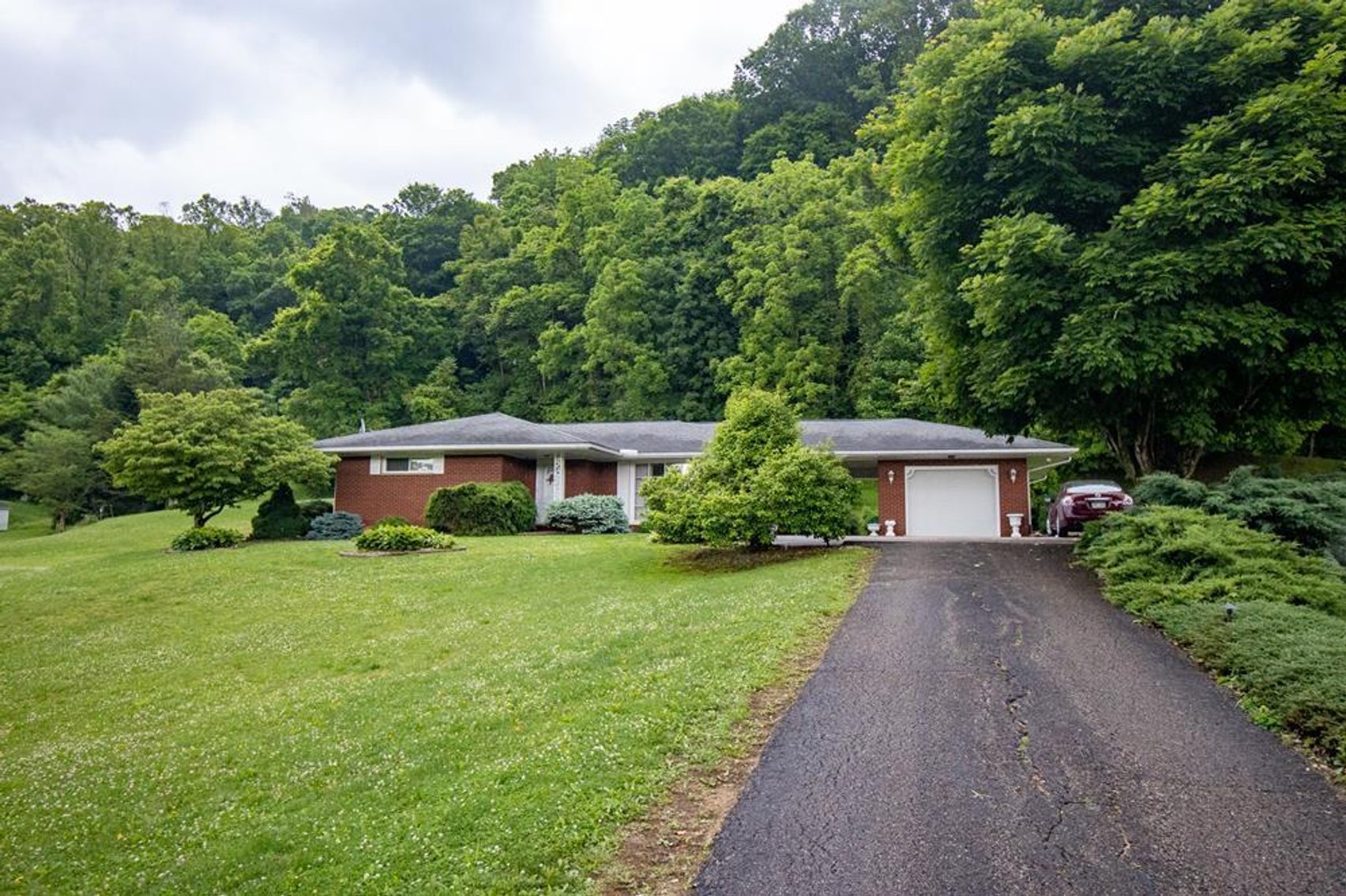 Image for SOLD $254,100 - Two Homes & Land on the River