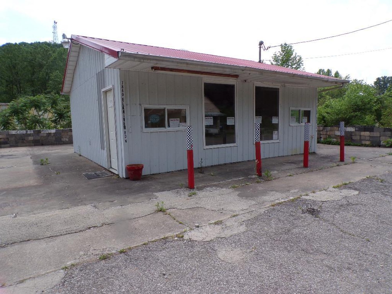 Image for SOLD - 11 Kanawha Co. Properties Selling to the Highest Bidders