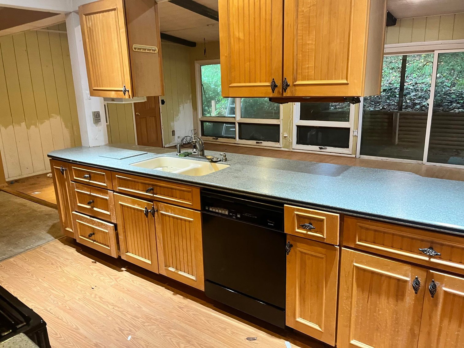 Image for SOLD $89,100 - 5 Bedroom Project Home on Over an Acre in Charleston