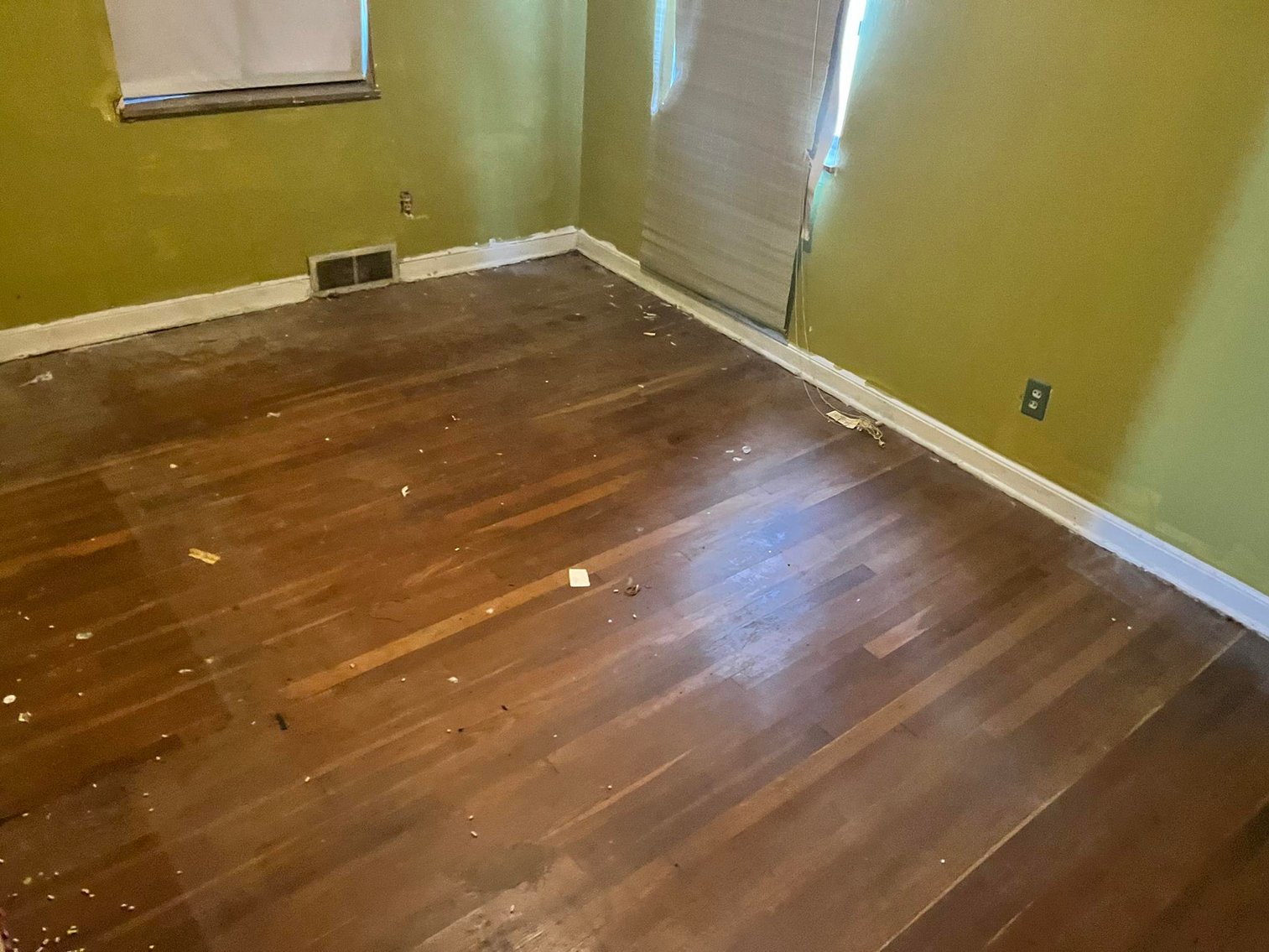 Image for SOLD $89,100 - 5 Bedroom Project Home on Over an Acre in Charleston