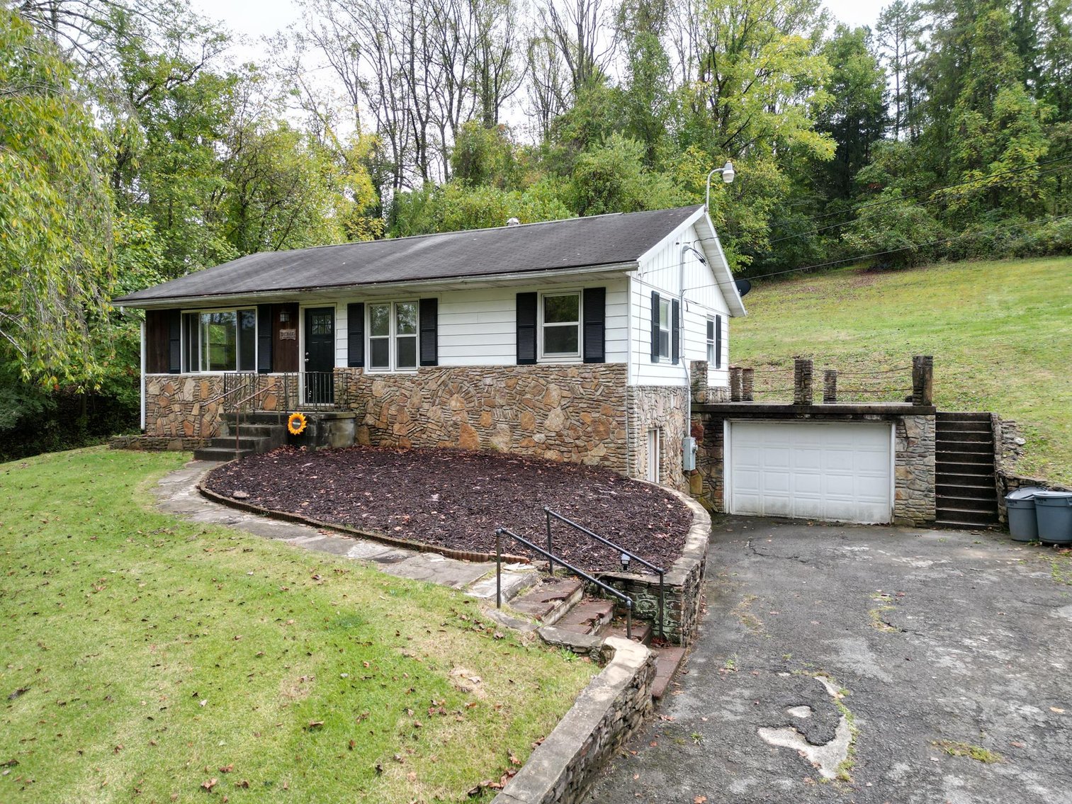 Image for SOLD $89,100 - 3 Bedroom on 1.8 Acres in Fairmont