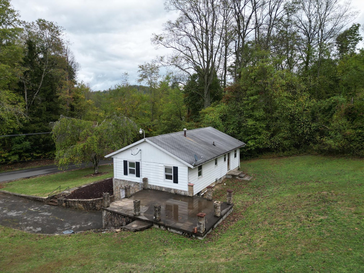 Image for SOLD $89,100 - 3 Bedroom on 1.8 Acres in Fairmont