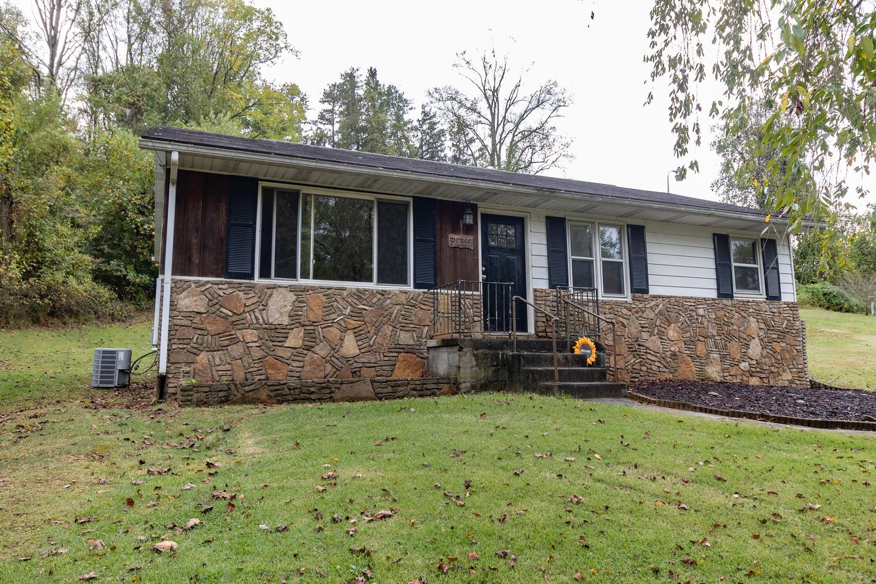 Image for SOLD $89,100 - 3 Bedroom on 1.8 Acres in Fairmont