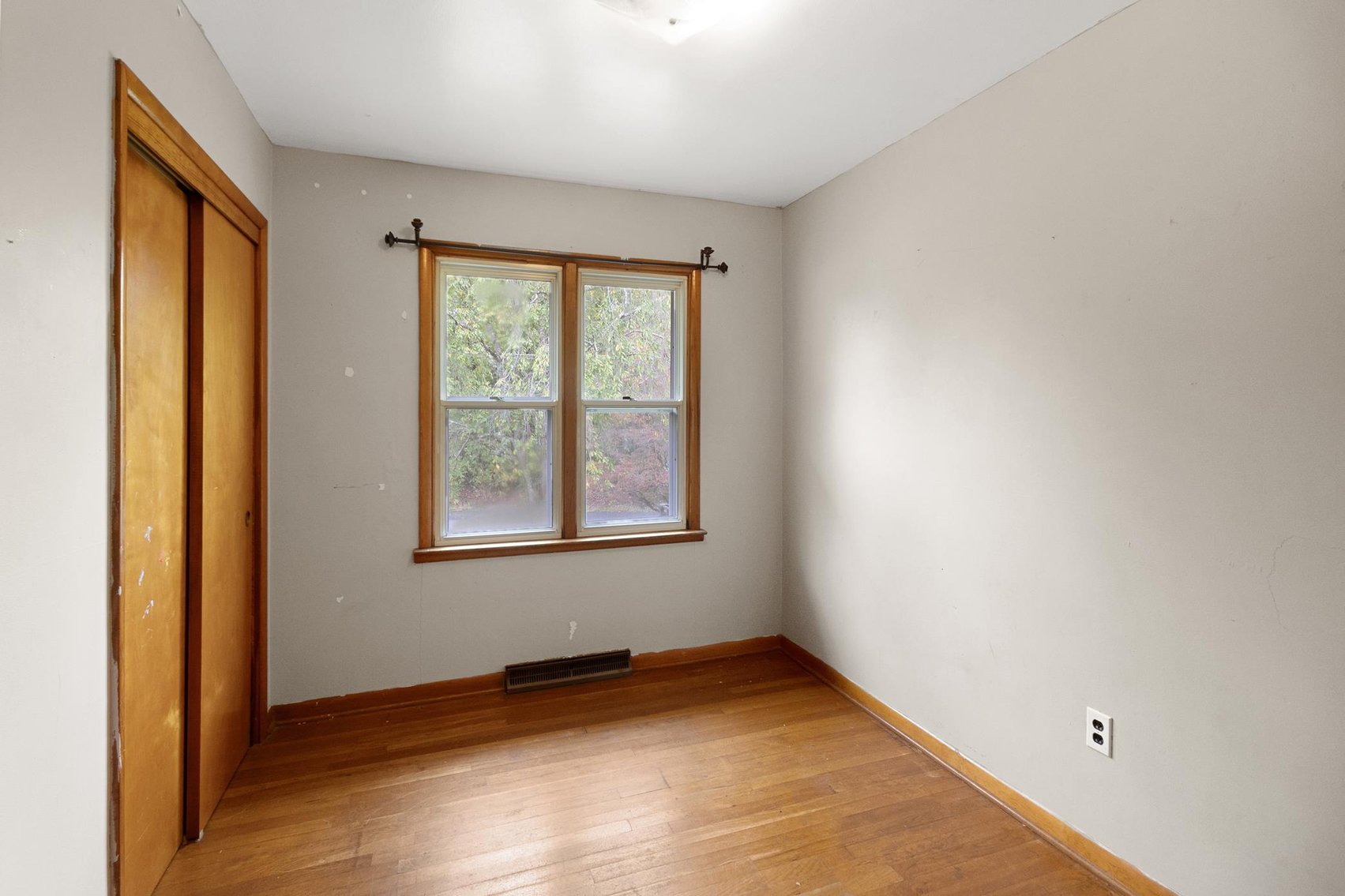 Image for SOLD $89,100 - 3 Bedroom on 1.8 Acres in Fairmont