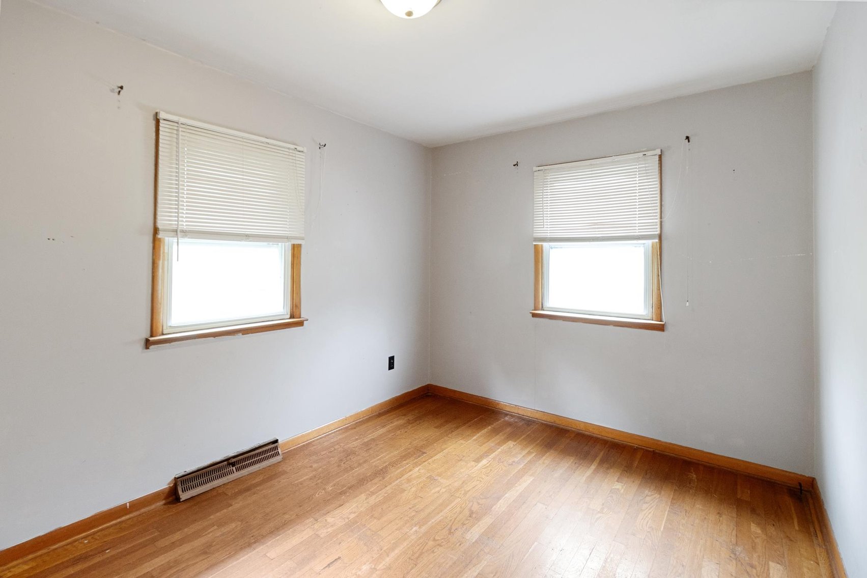 Image for SOLD $89,100 - 3 Bedroom on 1.8 Acres in Fairmont