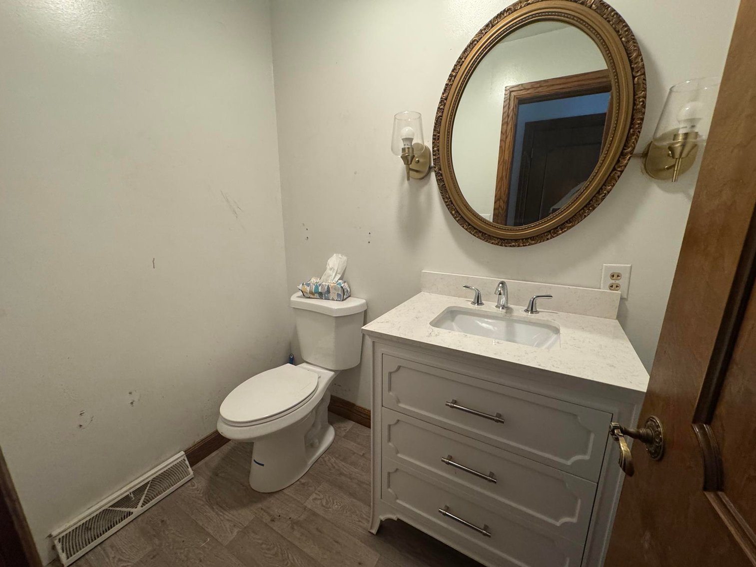 Image for SOLD $313,500 - Nearly 4,000 sqft. Brick Home in Hill-N-Dale