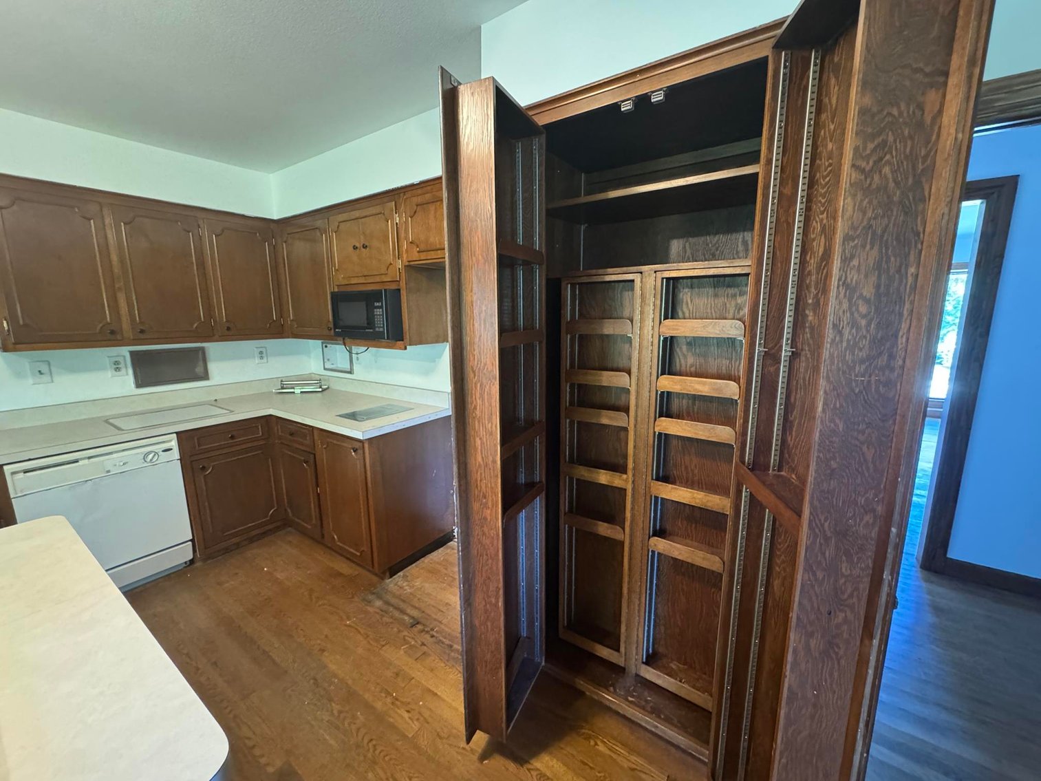 Image for SOLD $313,500 - Nearly 4,000 sqft. Brick Home in Hill-N-Dale