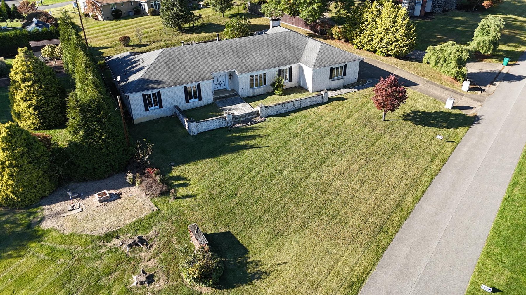 Image for SOLD $313,500 - Nearly 4,000 sqft. Brick Home in Hill-N-Dale