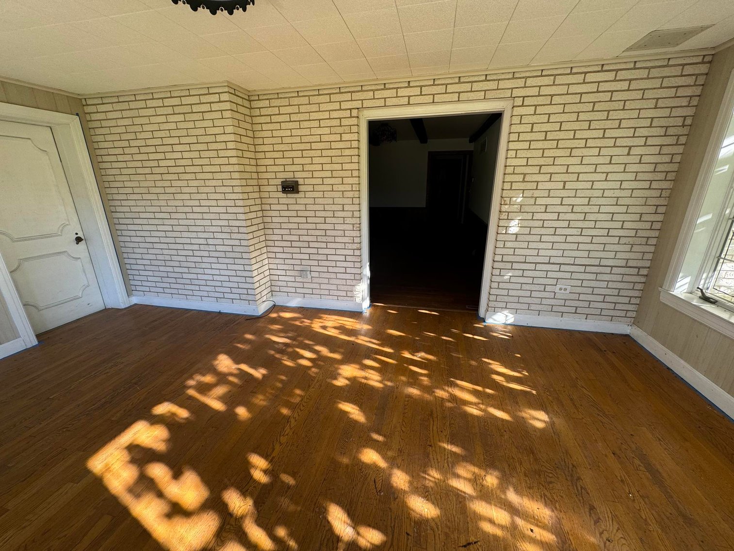 Image for SOLD $313,500 - Nearly 4,000 sqft. Brick Home in Hill-N-Dale