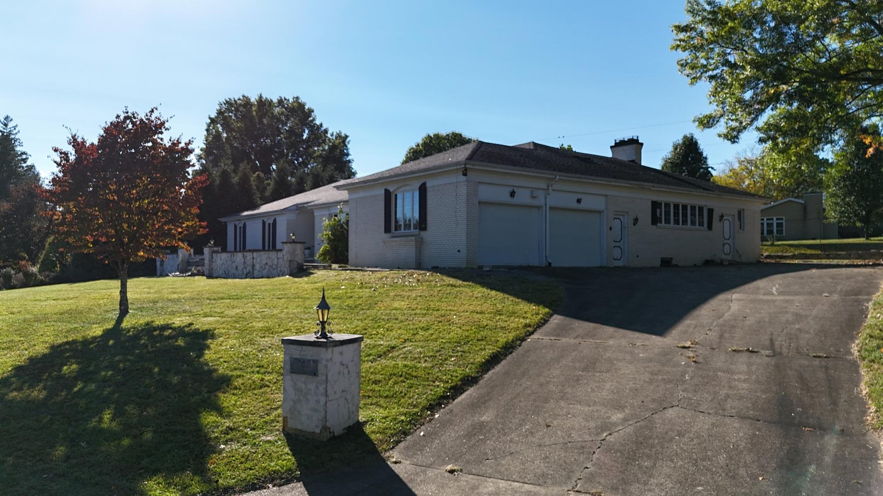 Image for SOLD $313,500 - Nearly 4,000 sqft. Brick Home in Hill-N-Dale