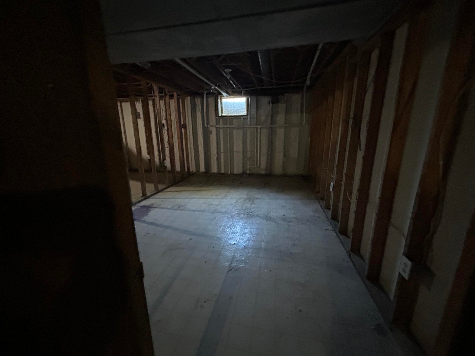 Image for SOLD $313,500 - Nearly 4,000 sqft. Brick Home in Hill-N-Dale