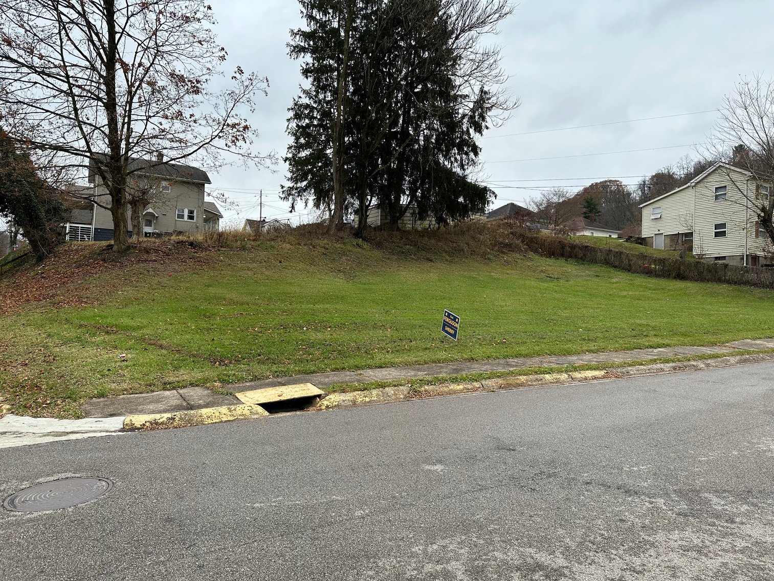 Image for SOLD - Corner Lot in Weirton Selling to the Highest Bidder