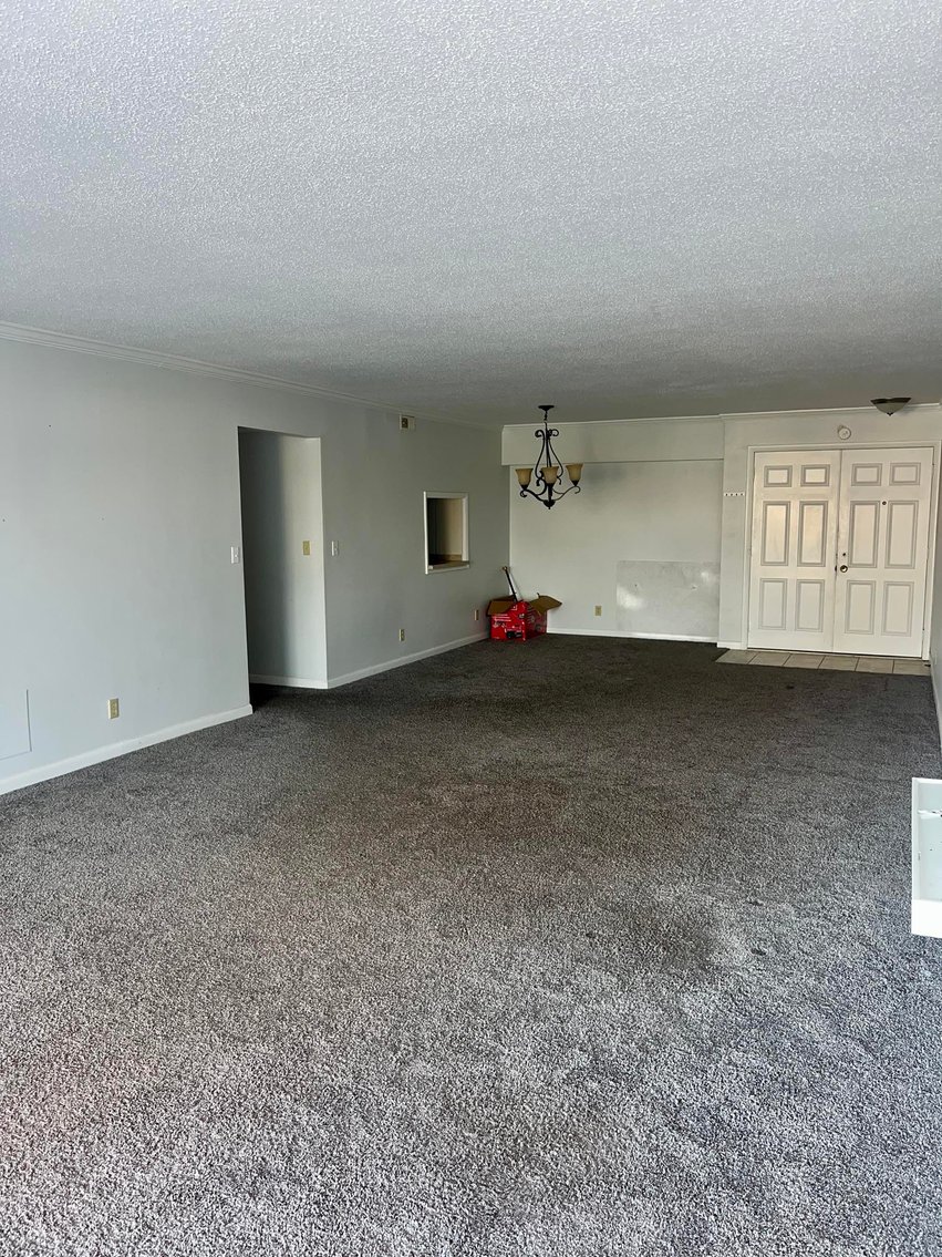 Image for SOLD $209,000 - Condo Unit 302 in Whitaker Square Apartments