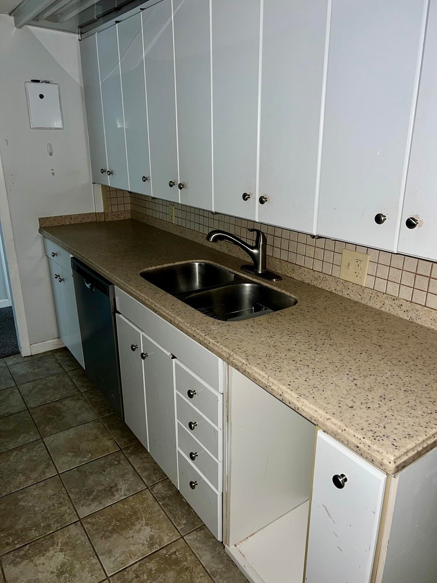 Image for SOLD $209,000 - Condo Unit 302 in Whitaker Square Apartments