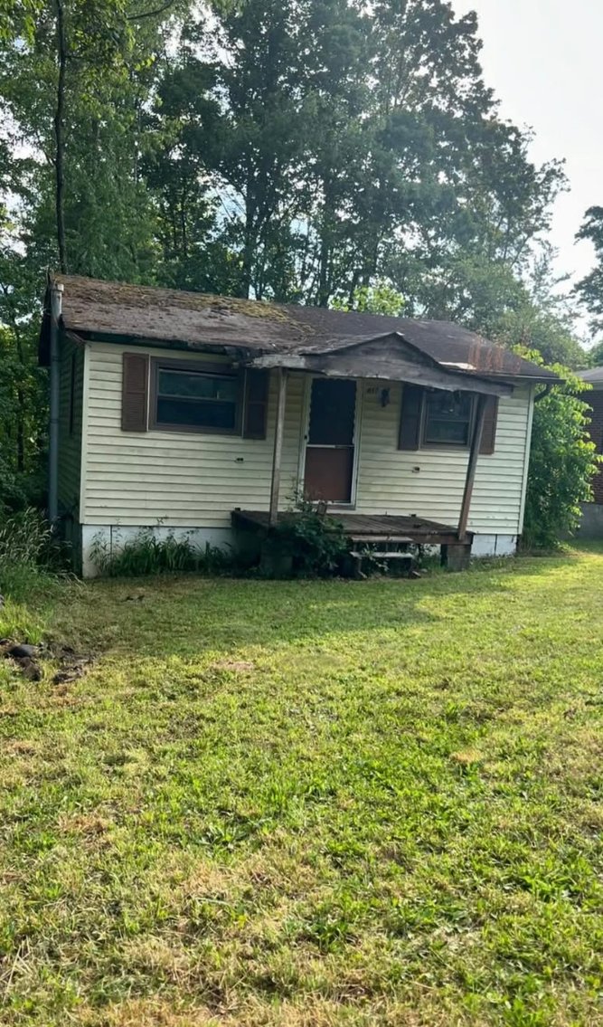 Image for SOLD $10,010 - 2 Bedroom Project Home in Beckley Selling to the Highest Bidder