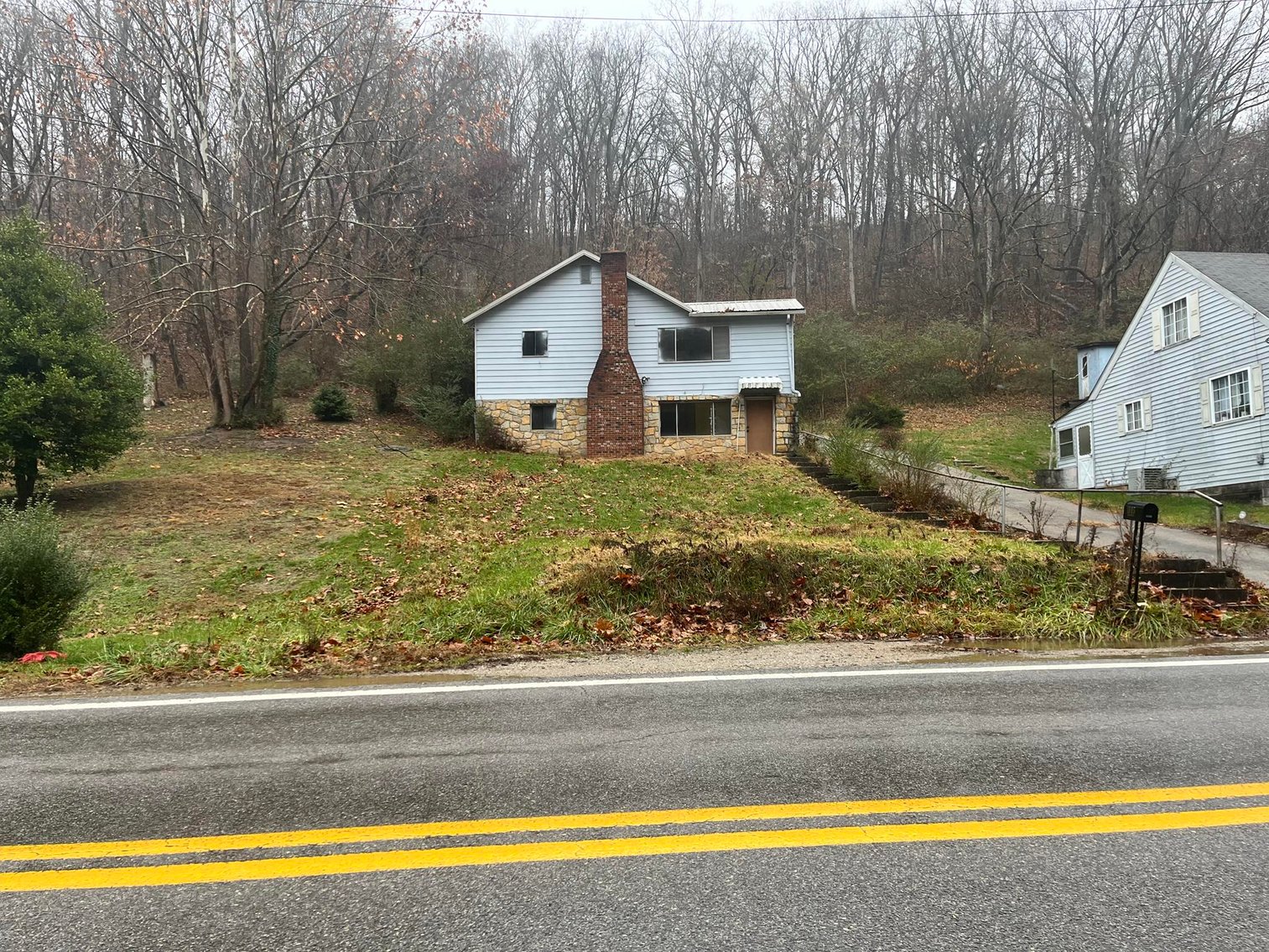 Image for SOLD $44,000 - 3 Bedroom Home on a Large Lot in Dunbar