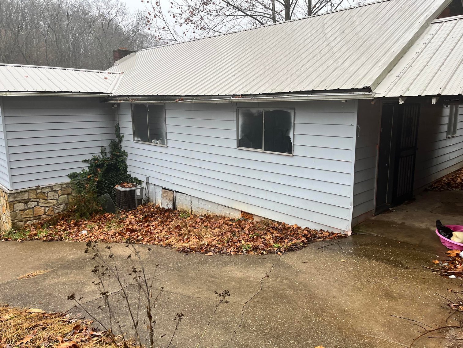 Image for SOLD $44,000 - 3 Bedroom Home on a Large Lot in Dunbar