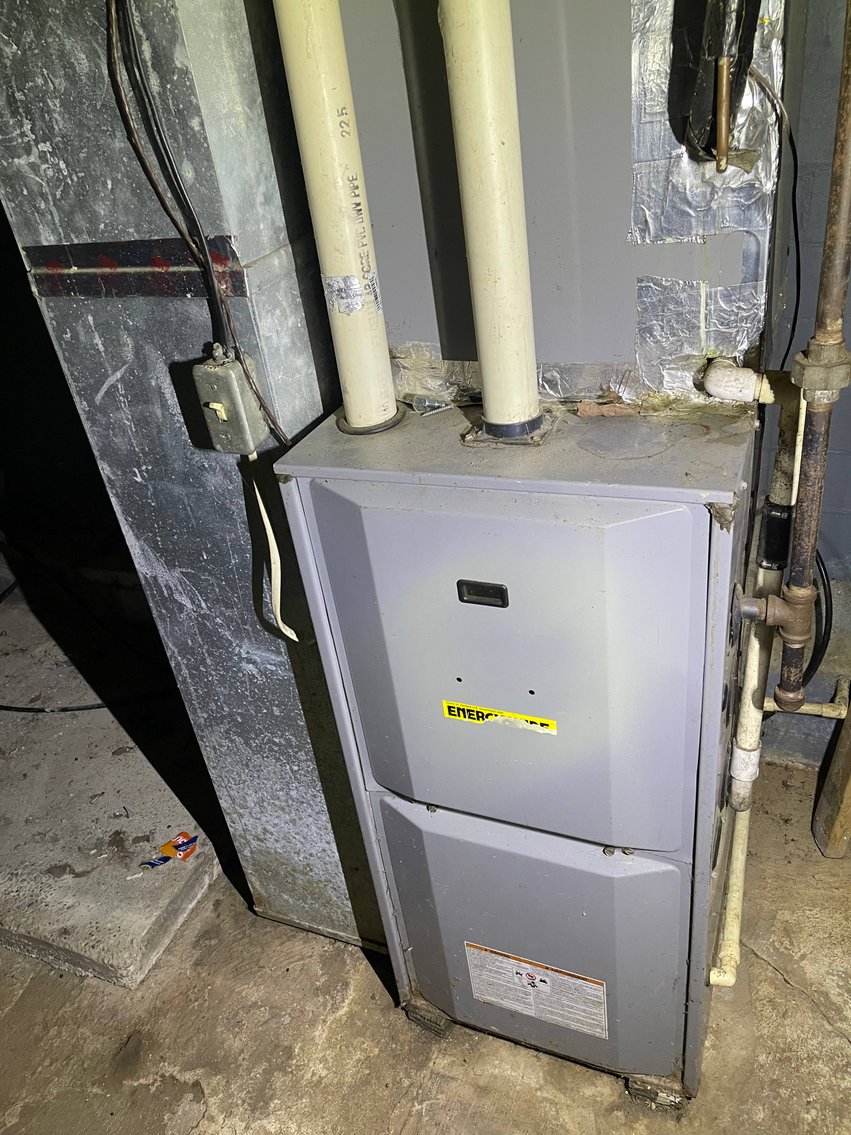 Image for SOLD $44,000 - 3 Bedroom Home on a Large Lot in Dunbar