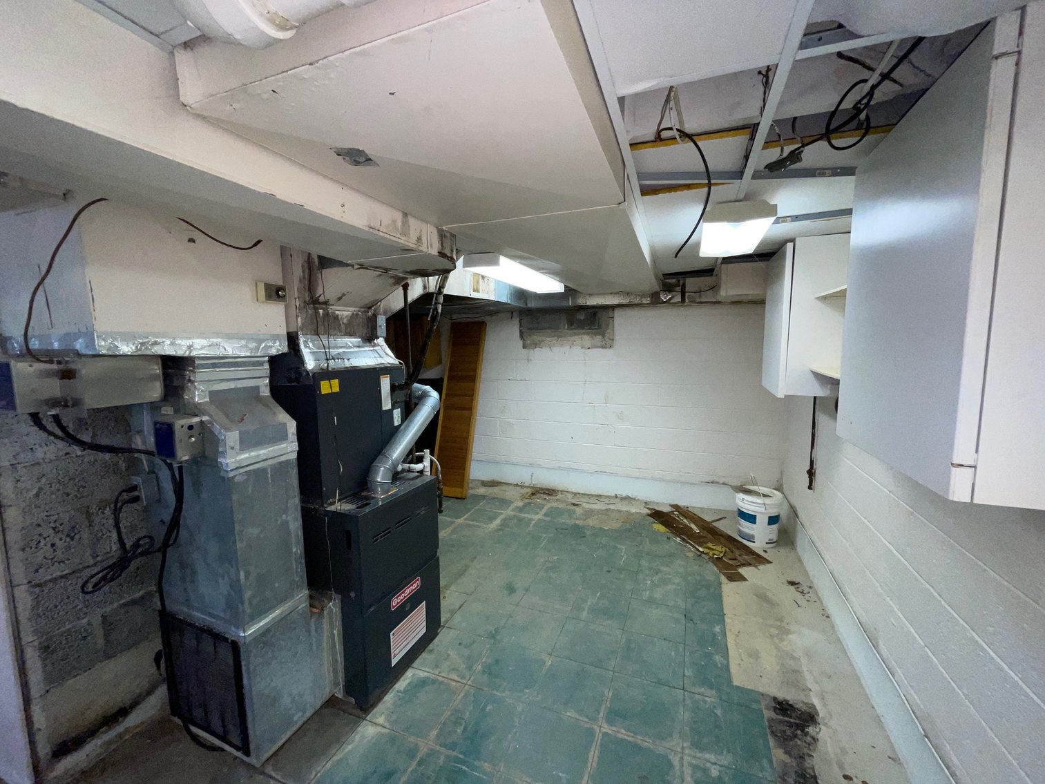 Image for SOLD $105,600 - 4 Bedroom Cape Cod in St. Albans