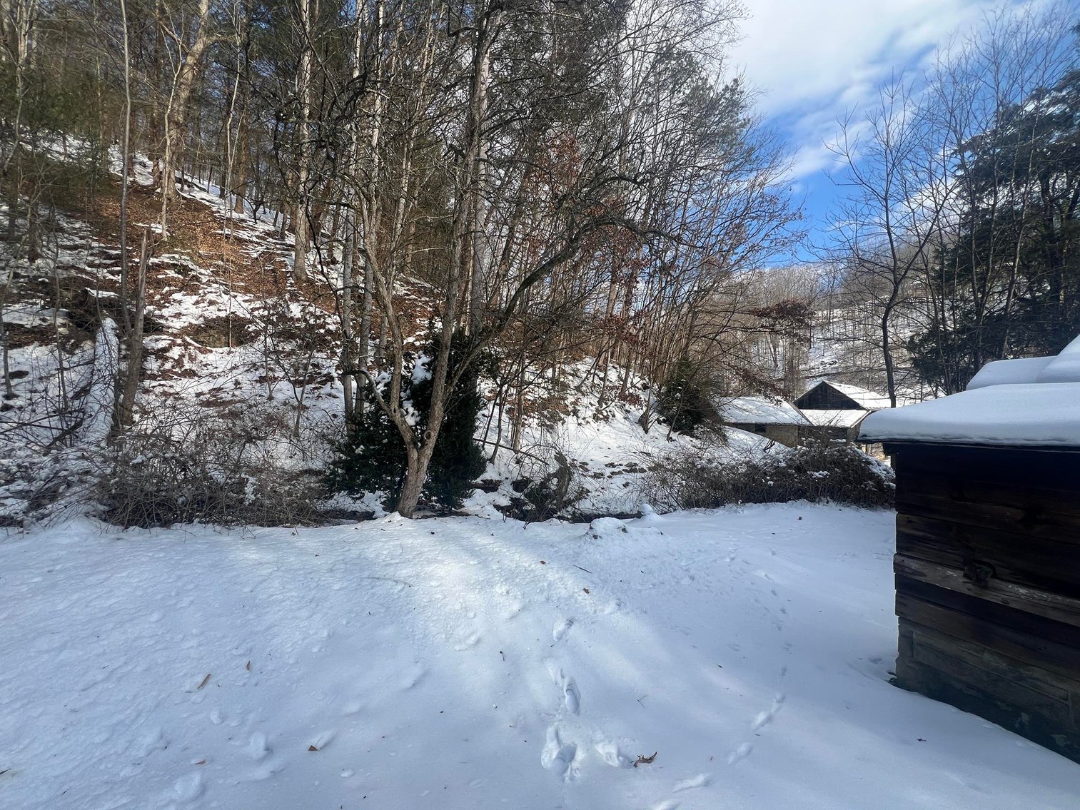 Image for SOLD $203,500 - Colonial Farmhouse on Nearly 12 Acres in Mink Shoals