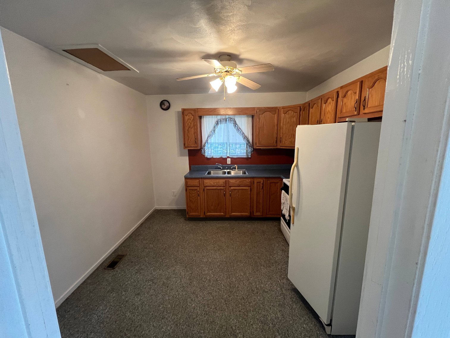 Image for SOLD $77,000 - 4-Unit Apartment Complex with Garage in Hamlin