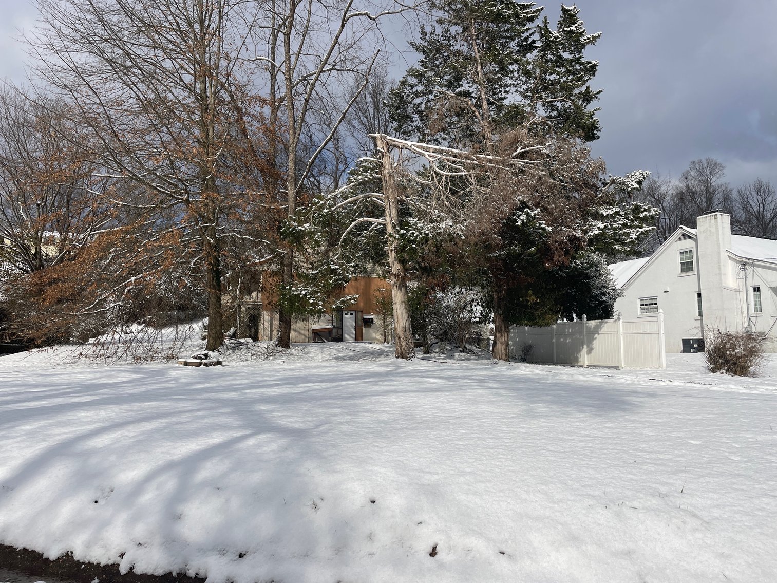 Image for SOLD $28,050 - 3 Bedroom with Full Basement in St. Albans Selling to the Highest Bidder