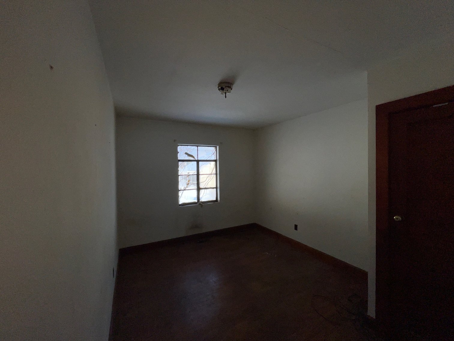 Image for SOLD $28,050 - 3 Bedroom with Full Basement in St. Albans Selling to the Highest Bidder