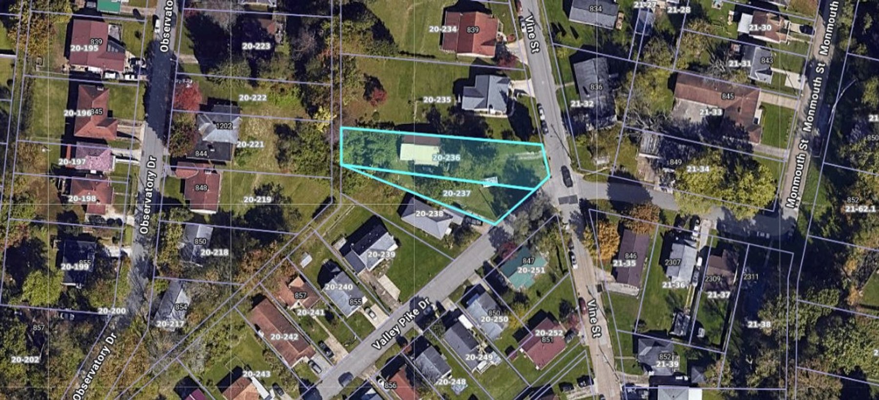 Image for SOLD $28,050 - 3 Bedroom with Full Basement in St. Albans Selling to the Highest Bidder