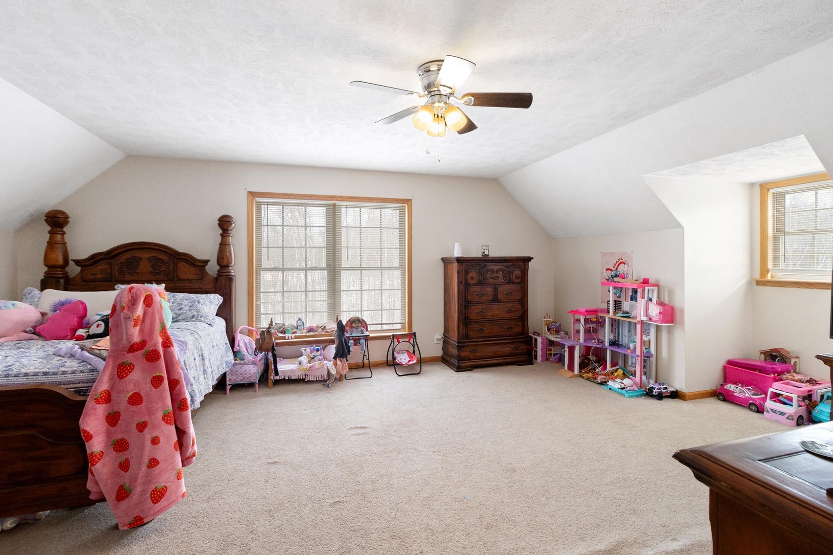 Image for SOLD $231, 000 - 3 Bedroom Cape Cod on 9 Acres in Buckhannon