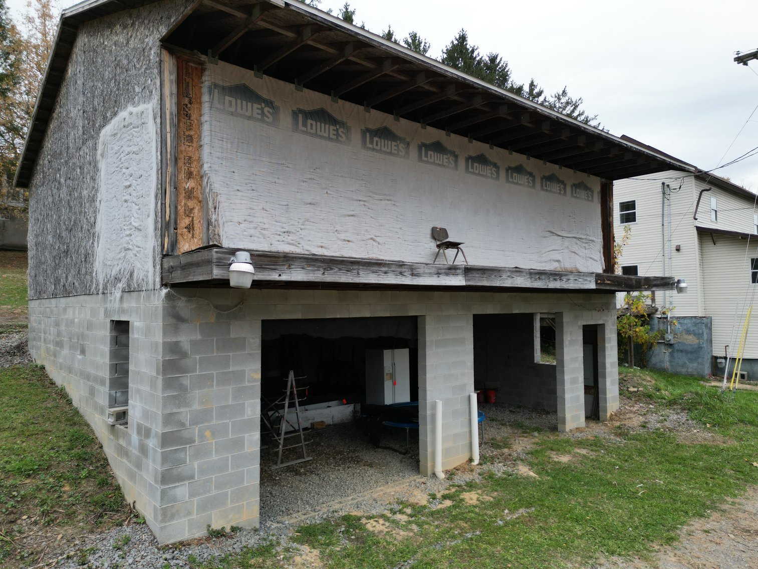 Image for SOLD $51,700 - Large Garage on 3.5 Acres with River Frontage in Fairmont