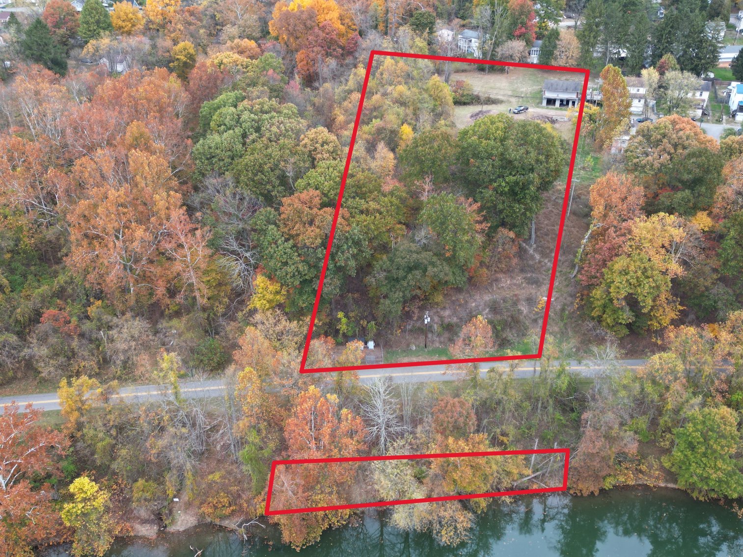 Image for SOLD $51,700 - Large Garage on 3.5 Acres with River Frontage in Fairmont