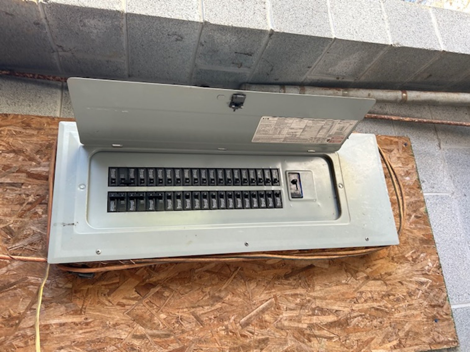 Image for SOLD $51,700 - Large Garage on 3.5 Acres with River Frontage in Fairmont