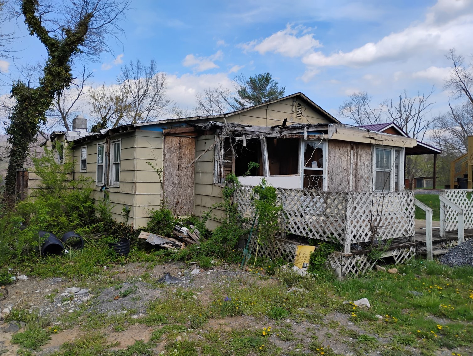 Image for SOLD $9,900 - 2 Bedroom Project Home in Petersburg Selling to the Highest Bidder