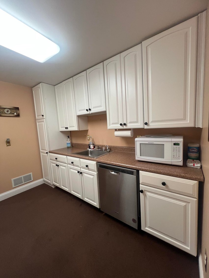 Image for SOLD $137,500 - Well-Maintained Commercial Office and Warehouse in Huntington