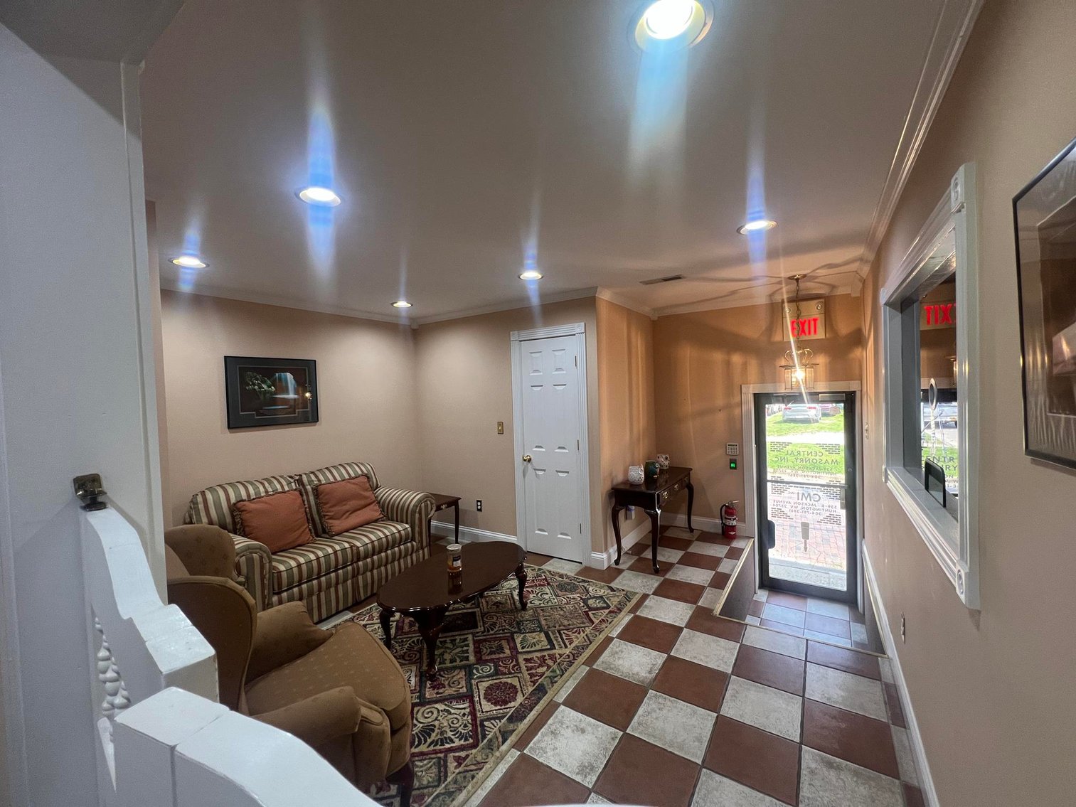 Image for SOLD $137,500 - Well-Maintained Commercial Office and Warehouse in Huntington