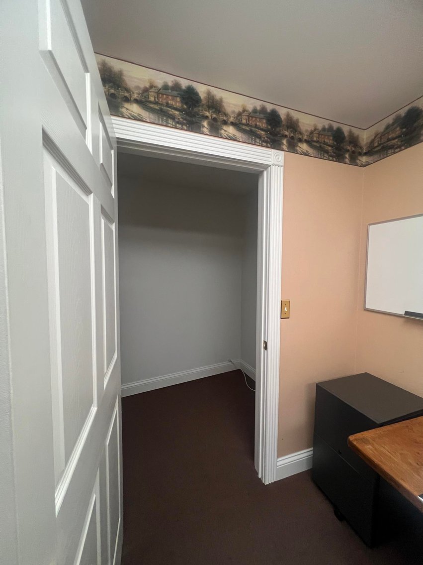 Image for SOLD $137,500 - Well-Maintained Commercial Office and Warehouse in Huntington