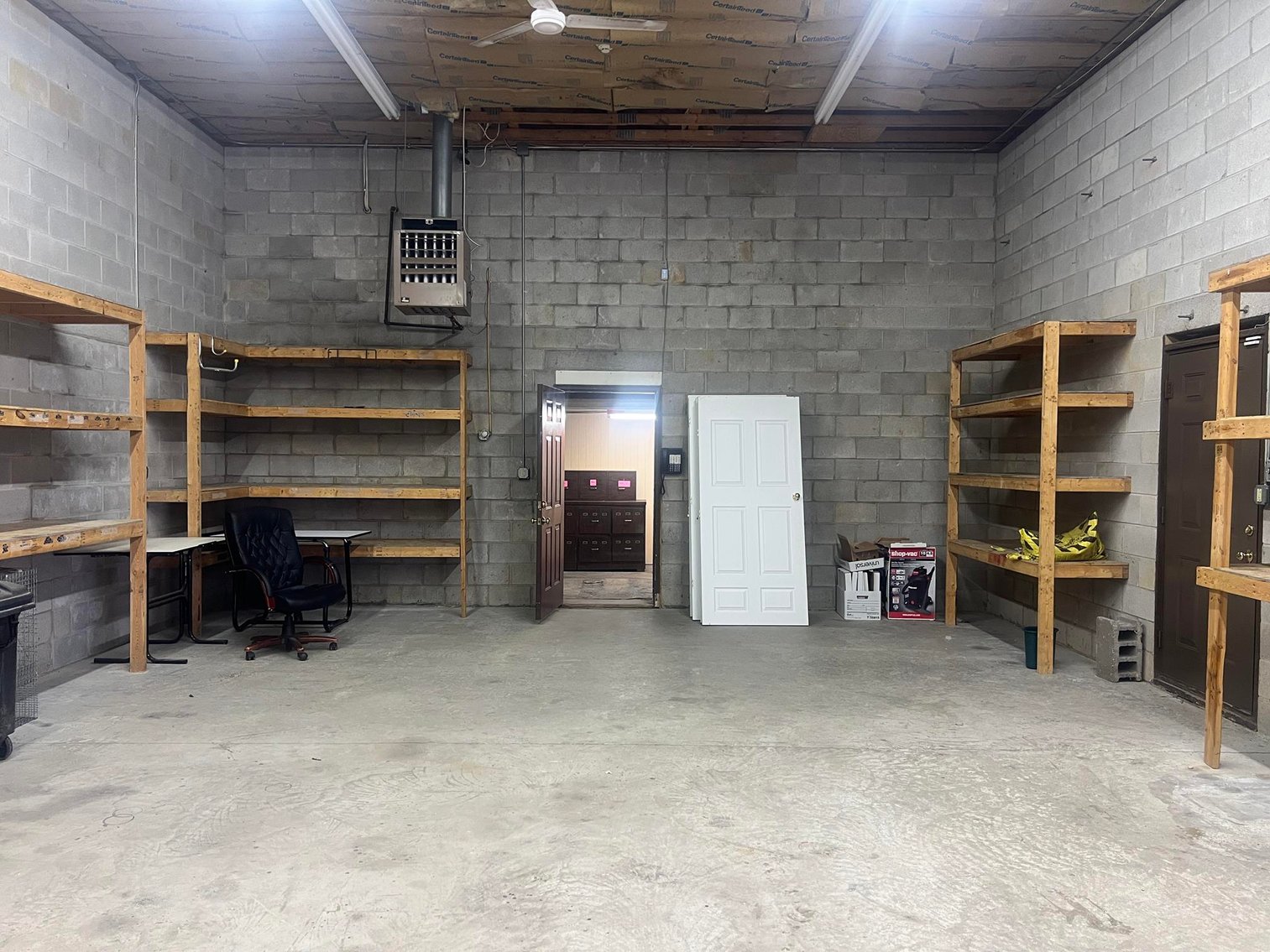 Image for SOLD $137,500 - Well-Maintained Commercial Office and Warehouse in Huntington