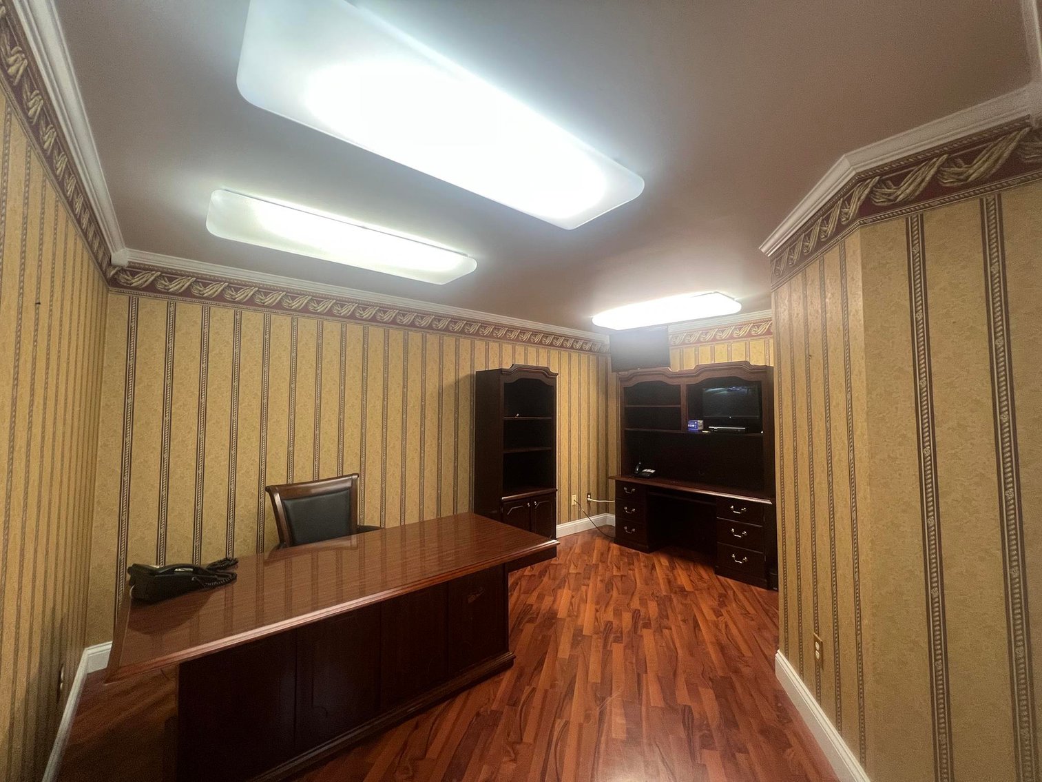 Image for SOLD $137,500 - Well-Maintained Commercial Office and Warehouse in Huntington