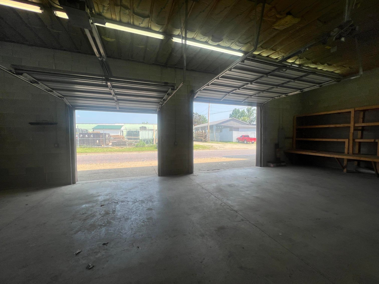 Image for SOLD $137,500 - Well-Maintained Commercial Office and Warehouse in Huntington