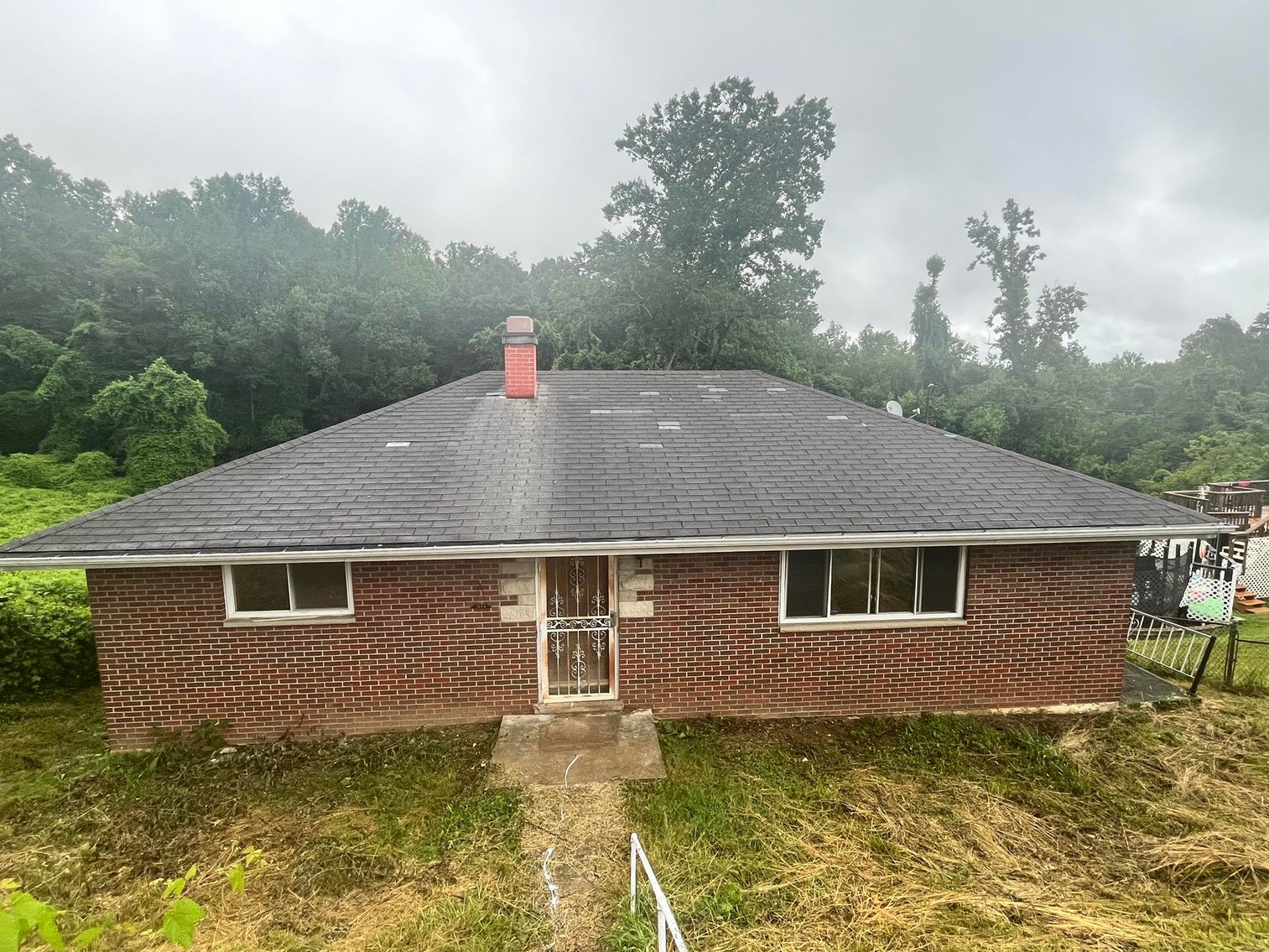 Image for SOLD - Brick 3 Bedroom with Fenced Yard in Charleston