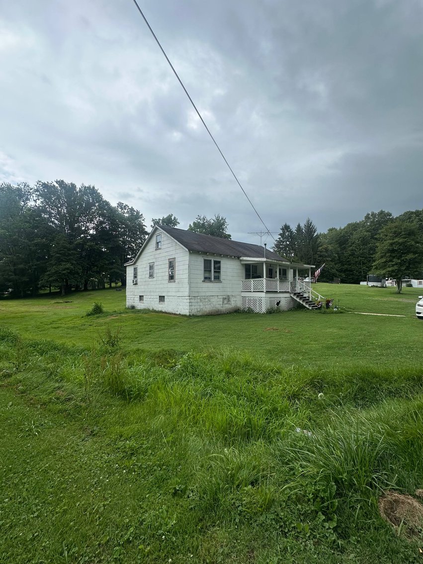 Image for SOLD $42,075 - 3 Bedroom in Fayette County Selling to the Highest Bidder
