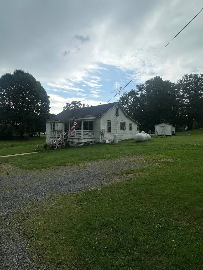 Image for SOLD $42,075 - 3 Bedroom in Fayette County Selling to the Highest Bidder