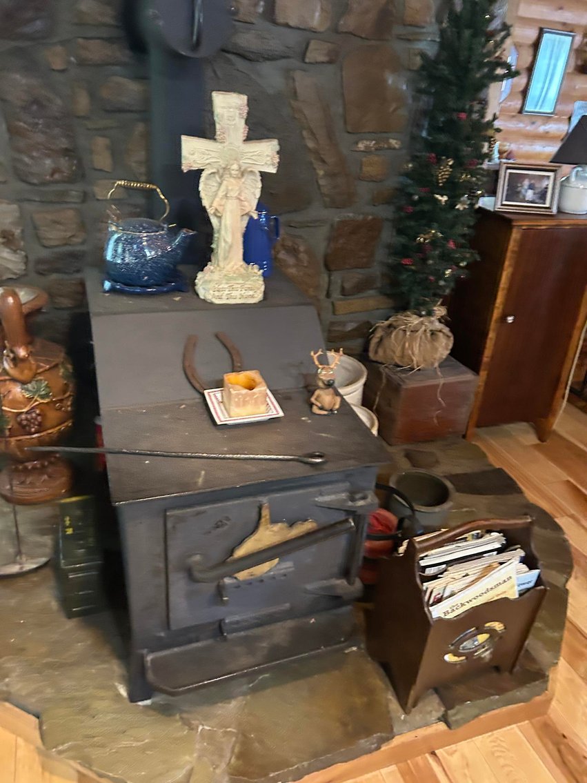 Image for SOLD $137,500 - Beautiful Log Cabin on Nearly 2 Acres in Lumberport